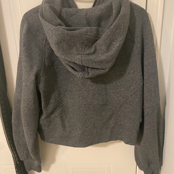 Lululemon Scuba Oversized Full Zip - Picture 2 of 2